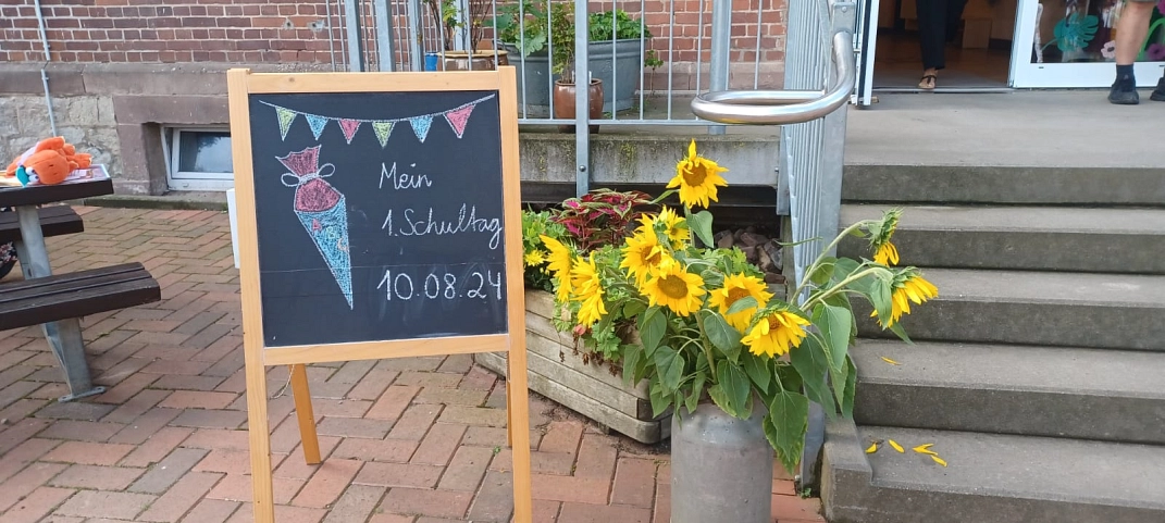 Einschulung Schild.jpg © Ilsetalschule